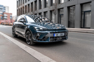 Cupra Leon SportsTourer VZ 2.0 TSI 333k DSG 4drive