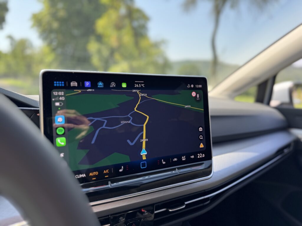 Volkswagen Golf People 1.5 TSI 115k 6MT