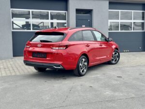 Hyundai i30 kombi GO Czech! 1.6 T-GDI 150k DCT