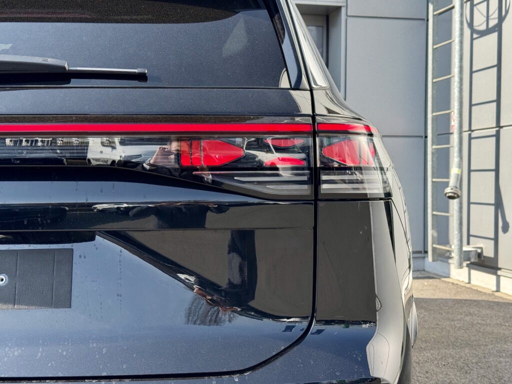 Volkswagen Tayron R-Line 2.0 TDI 193k 4×4 DSG