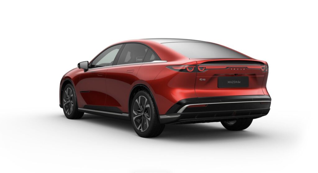 Mazda 6e Takumi 258k, dojezd 479 km